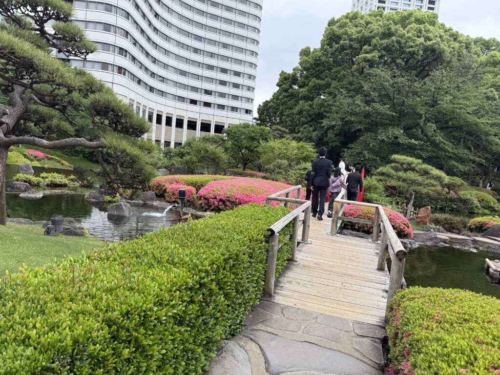 さつきが綺麗 結婚式沢山